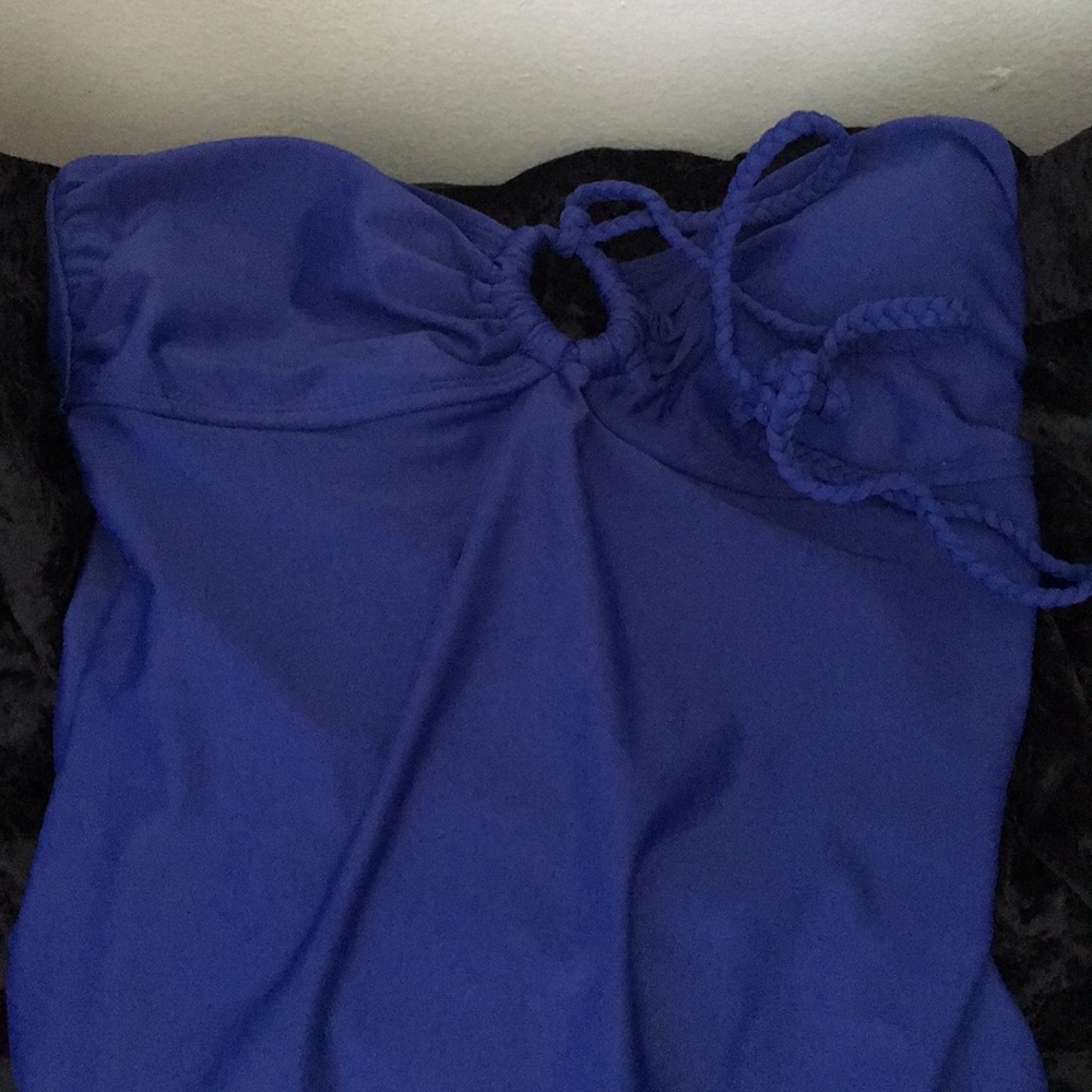 Old Navy Women’s Convertible One Piece Swimsuit